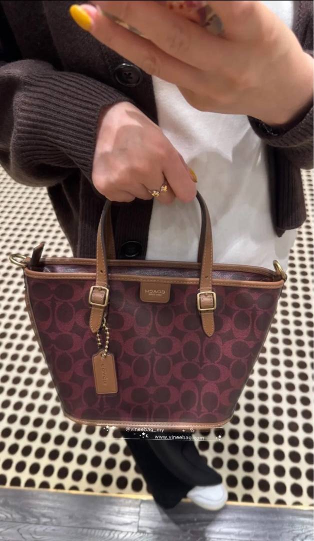 Coacch Taxi 21 Wine Brown SmallTote With OriginalBox DustCover