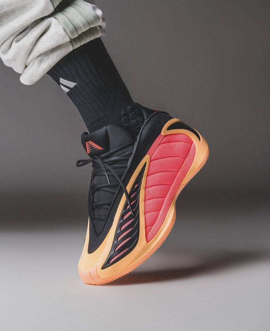 ADIDDAS ANTHONY EDWARDS 2 ORANGE