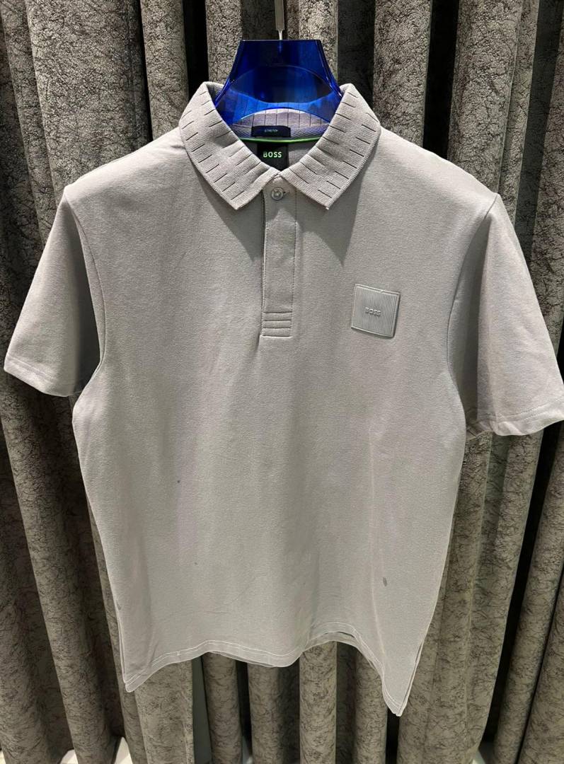 BOSS IMPORTED STORE ARTICLE T-SHIRT