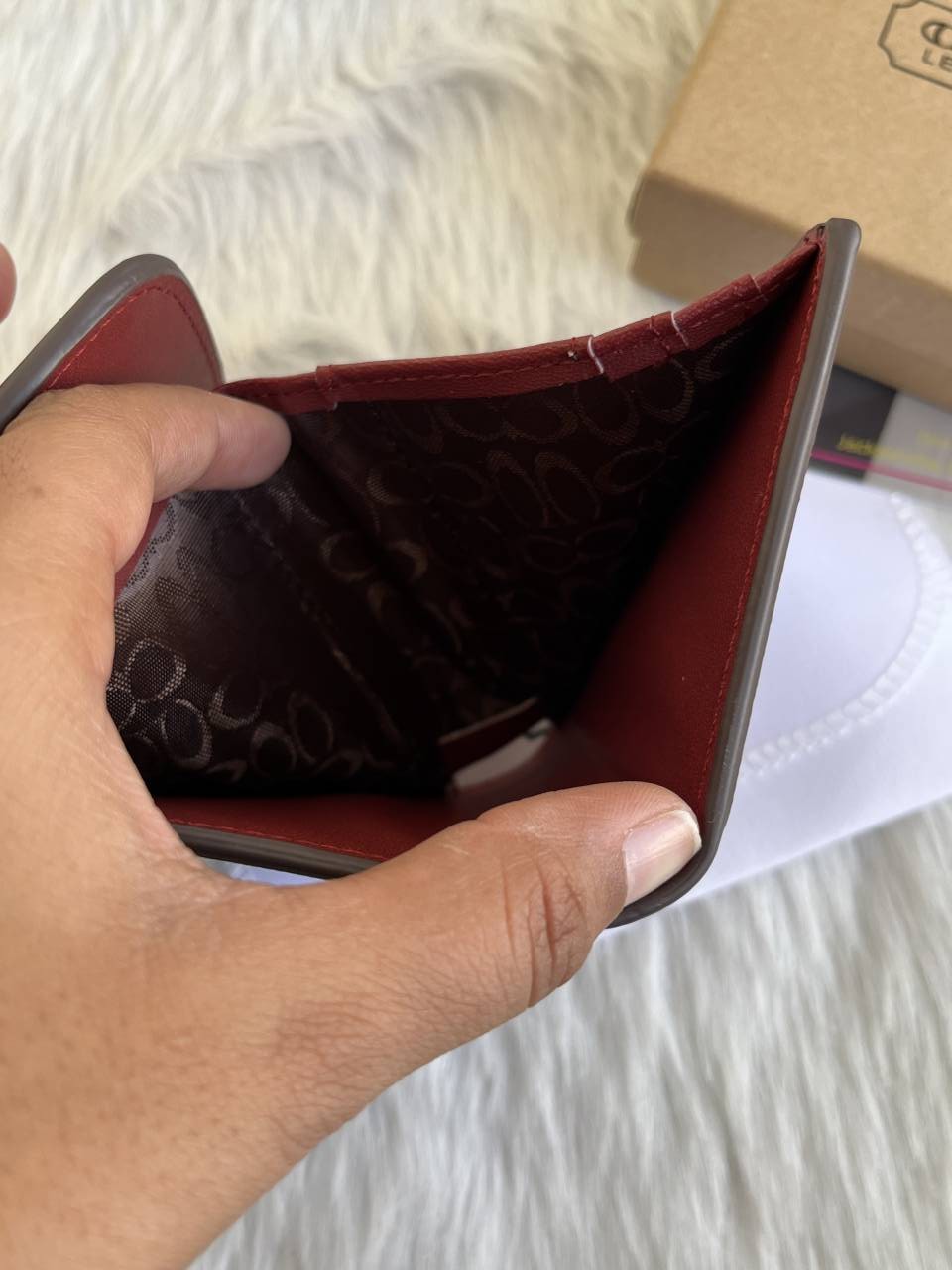 Coatch_123_Trifold_Wallet_With_OriginalBox_DustCover_Card