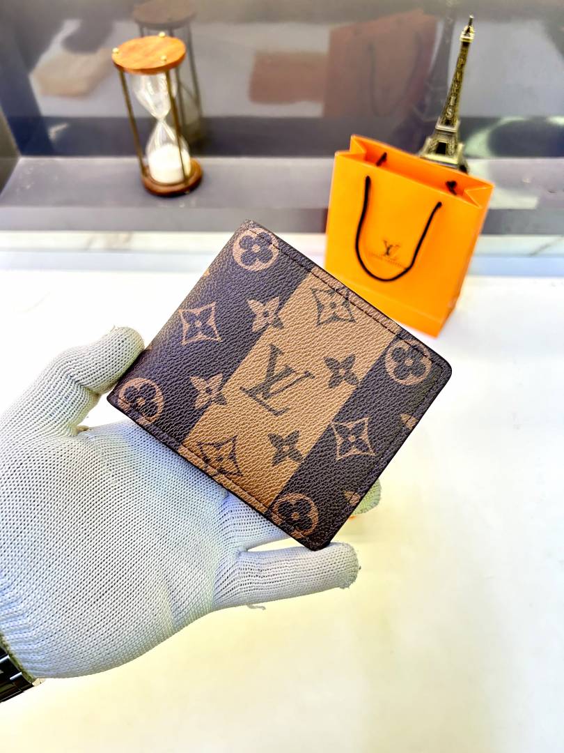 Lv Loui Brown Premium Quality Wallet Fa 875