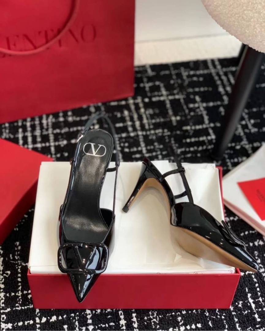 Valentyno_Black_Patent_Leather_Slingback_Heels_With_OriginalBox_CarryBag