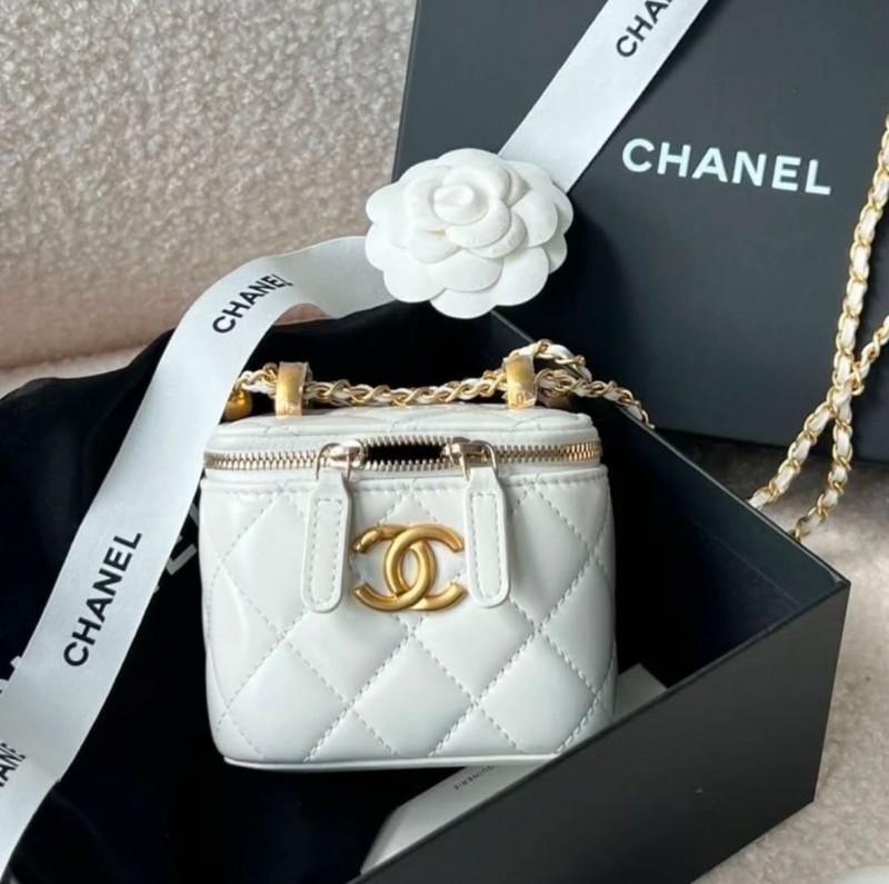 Chennel_Small_Vanity_Premium_Leather_Bag_With_Original_MagnetBox