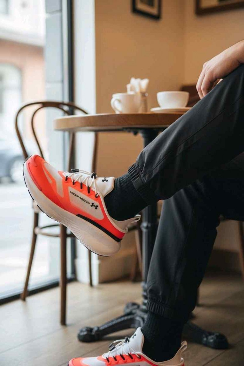underr Armourr Nova Slipspeed White Orange