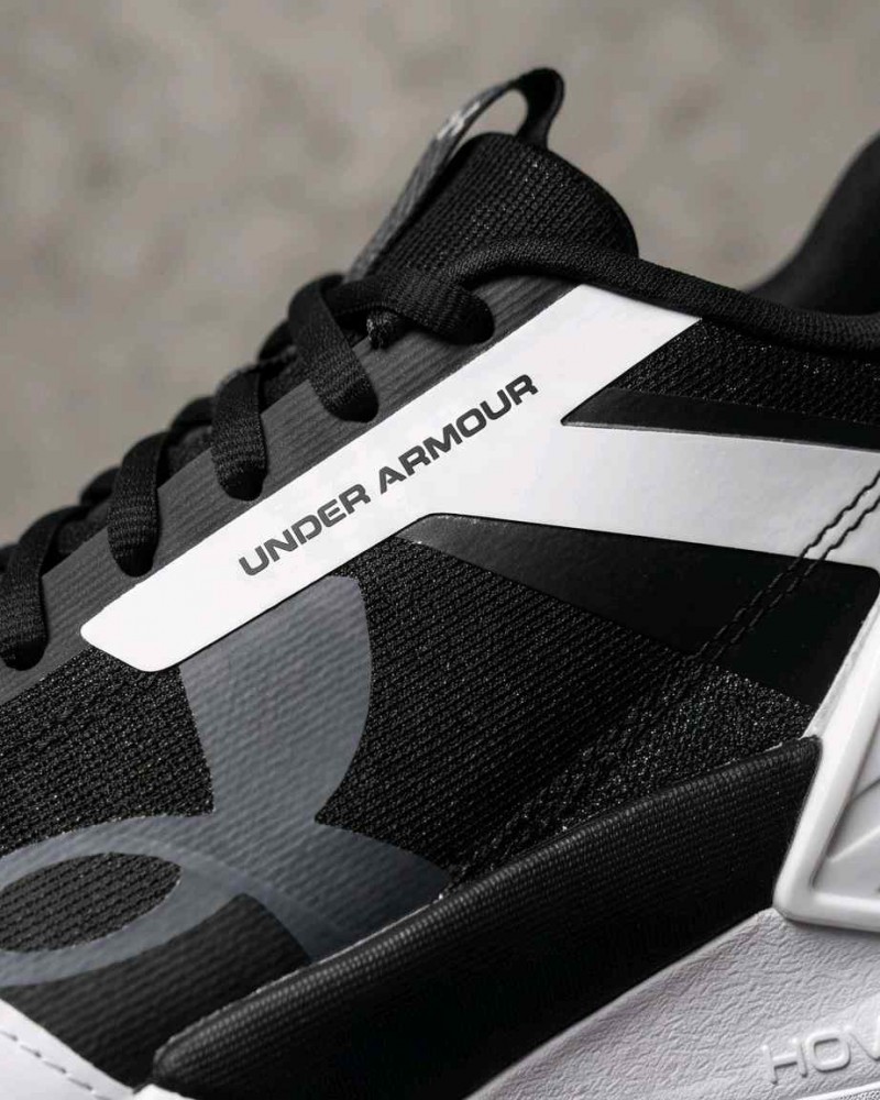 Underr Armourr UA Reign XT 750