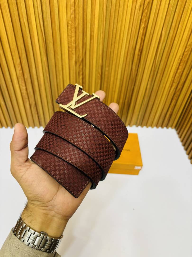 57 LV LOIUS VUTTON PREMIUM QUALITY BELT