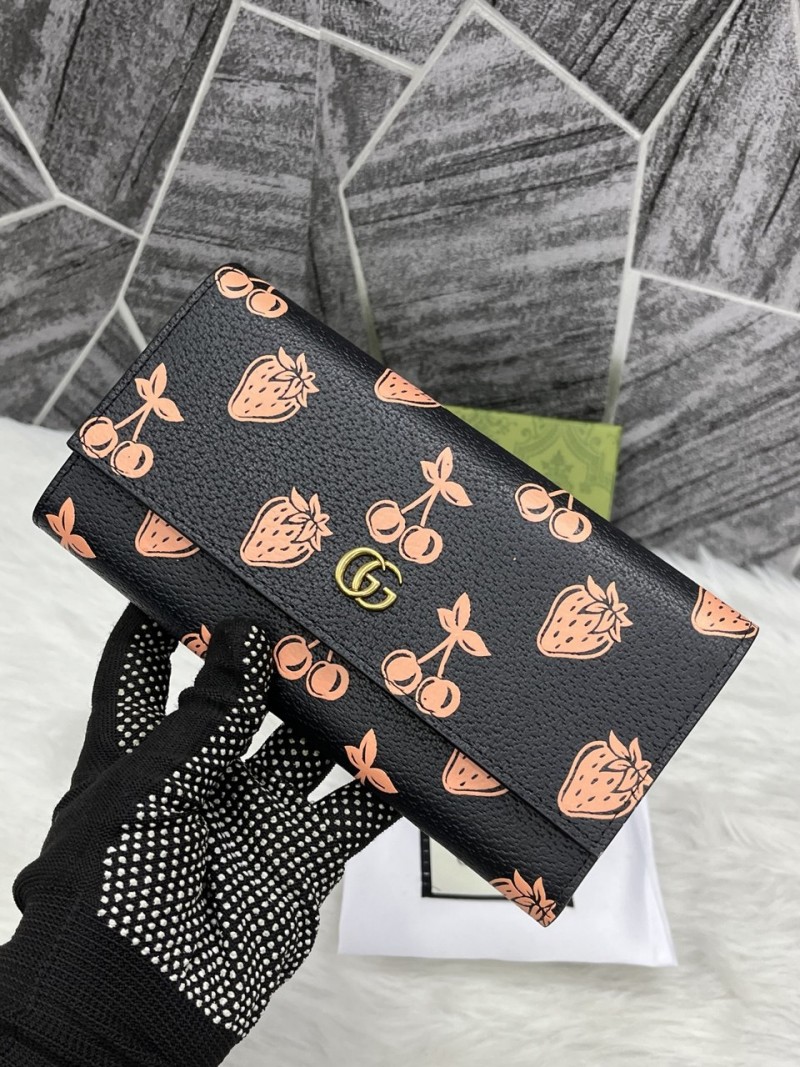 Guchi_GG_Textured_Dollar_Berry_Print_Leather_Wallet_With_OriginalBox_DustCover