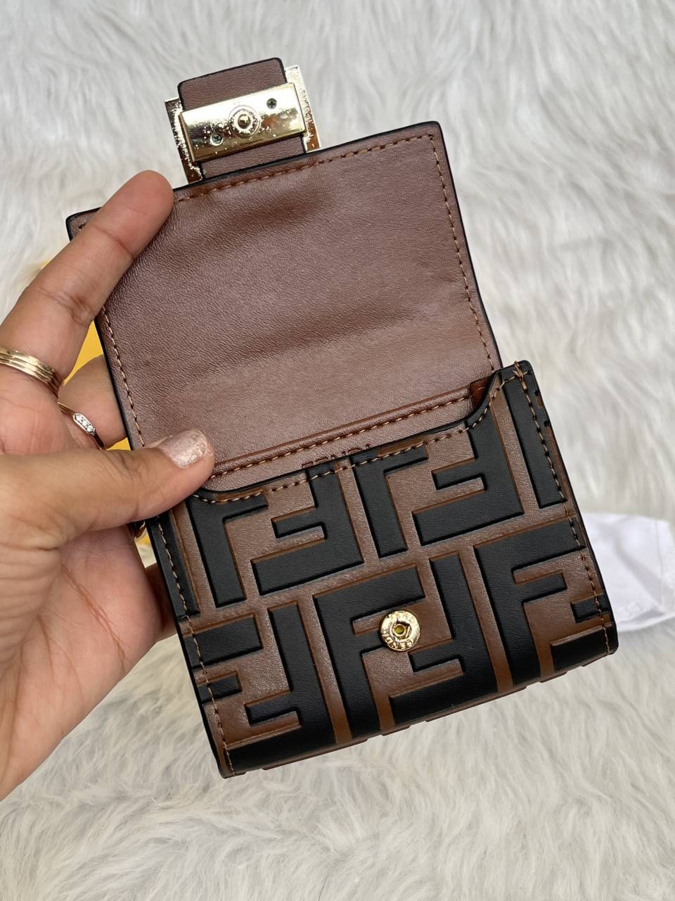 Fendy_F1_Woman_Wallet_With_OriginalBox_DustCover_Brandcard