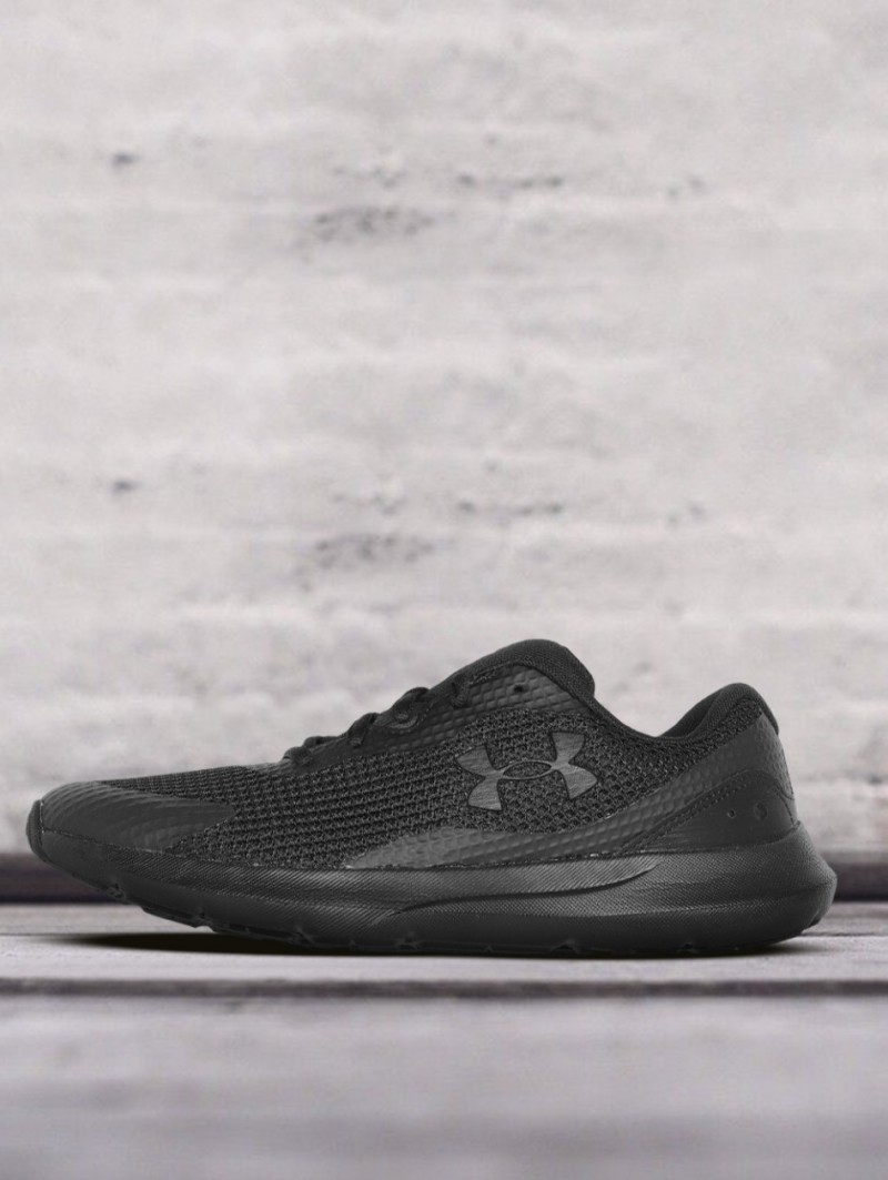 Under Armor Surge Black