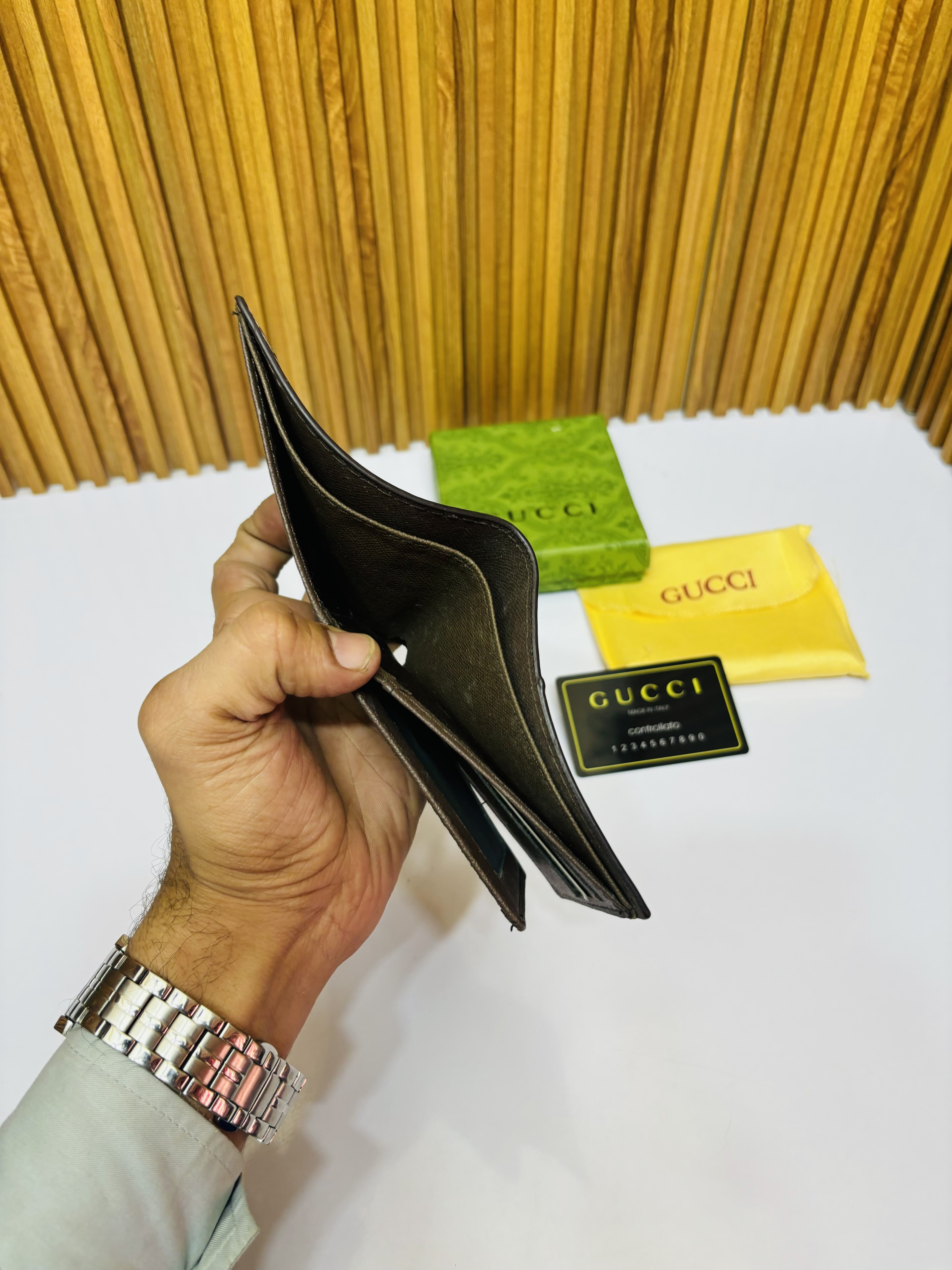 105 GUCHI PREMIUM QUALITY WALLET