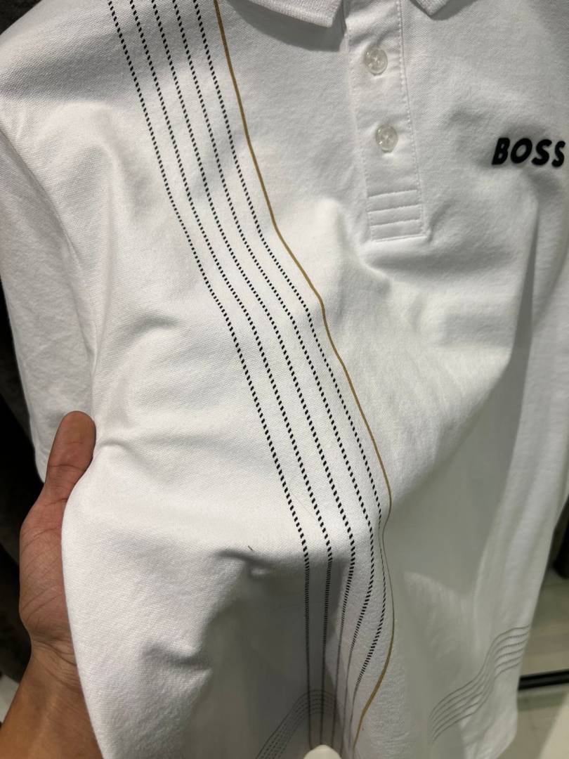 BOSS IMPORTED STORE ARTICLE T-SHIRT