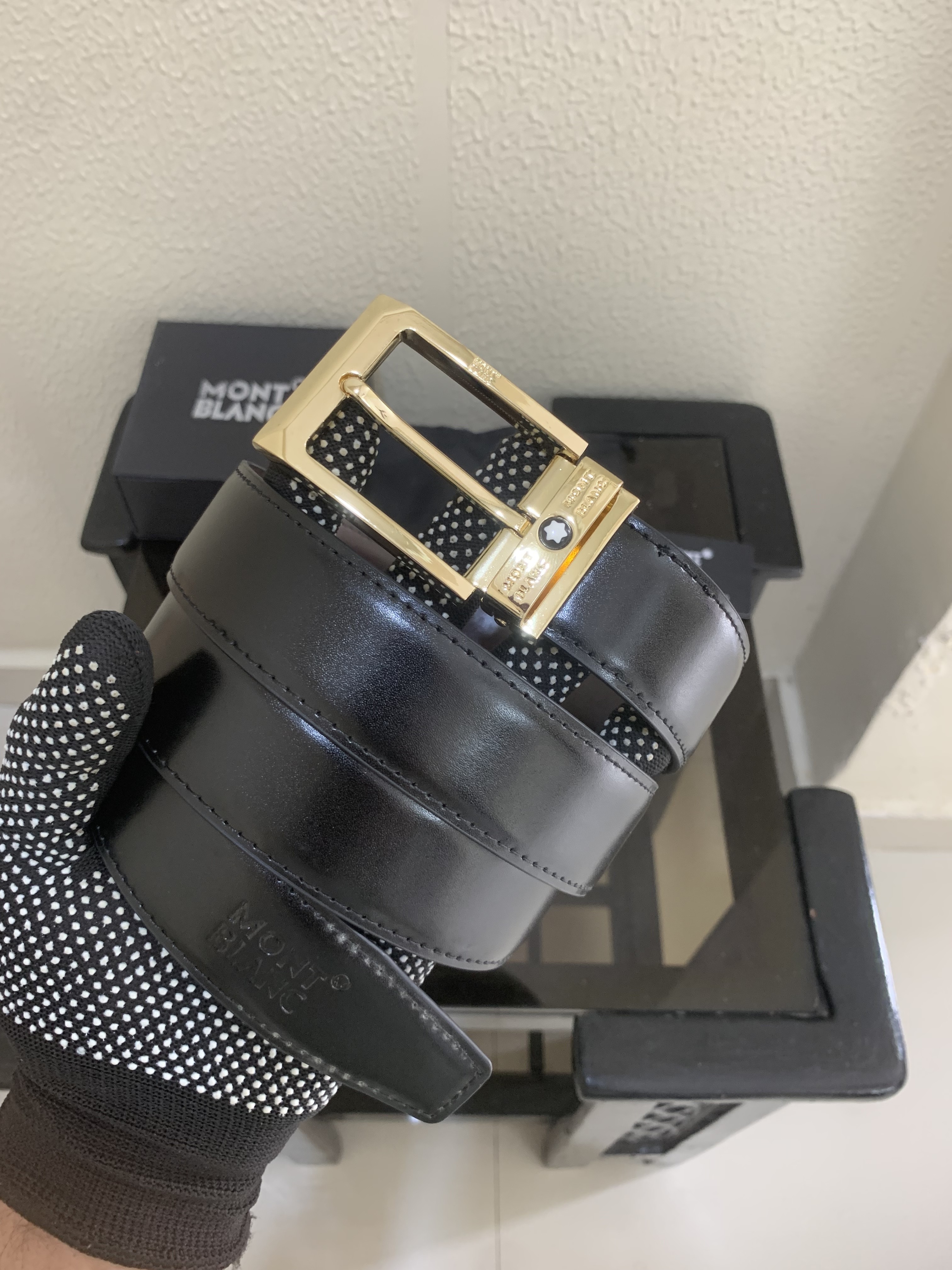 12 MONT BLANC GOLDEN BLACK PREMIUM QUALITY BELT WITH BOX
