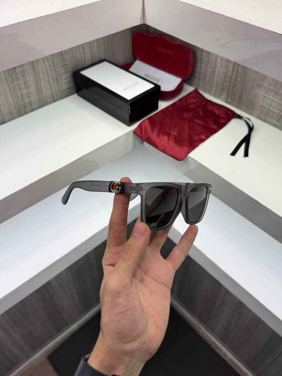 Guchi 1390 Premium sunglass (Grey)