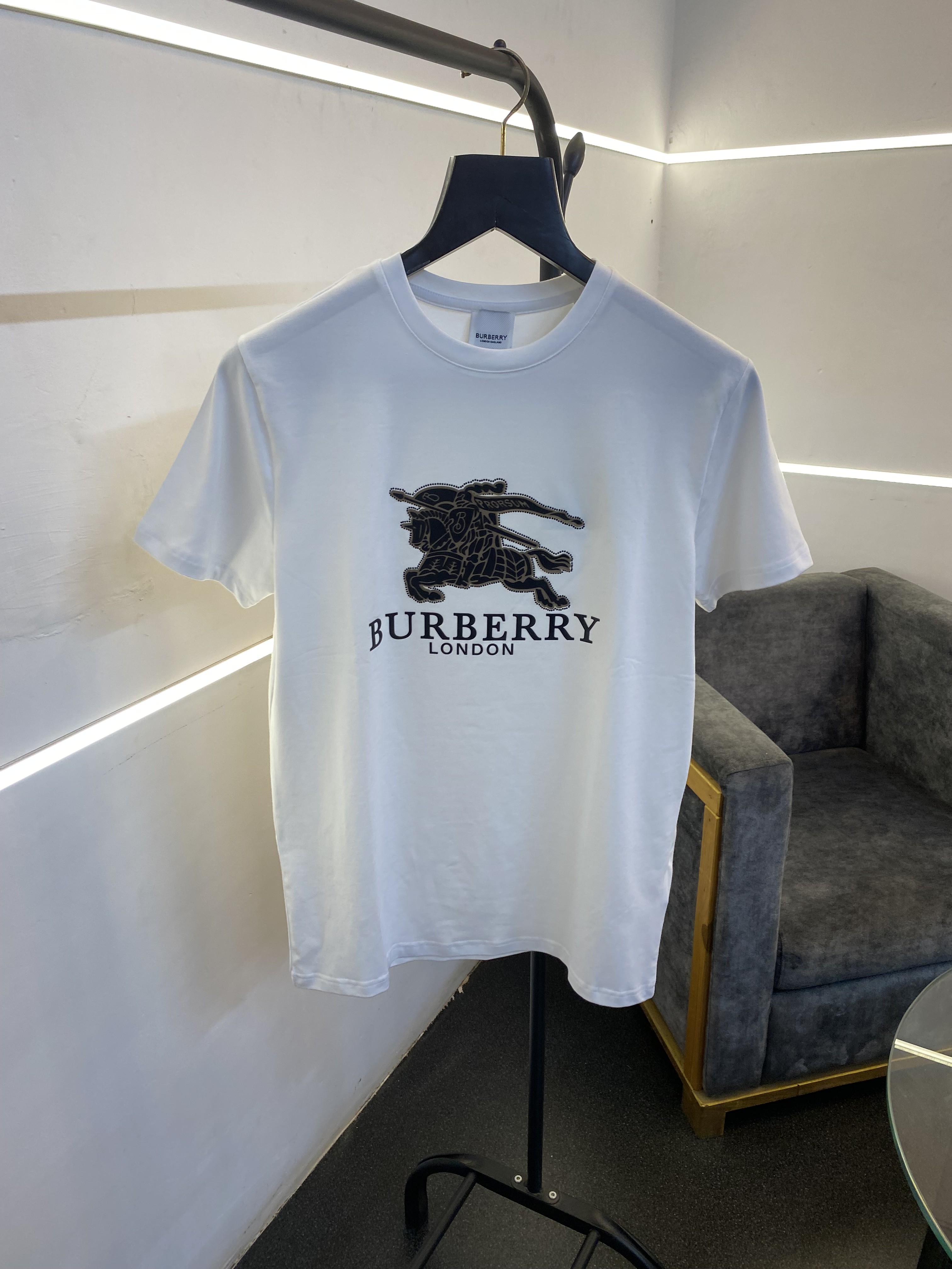 Burbery turkey imported round neck tshirt white with patch stone work and print