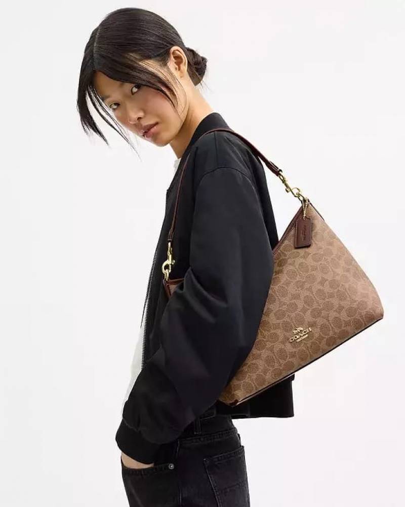 Coacch Laurel Medium Tote With Original Box DustCover & Long Belt