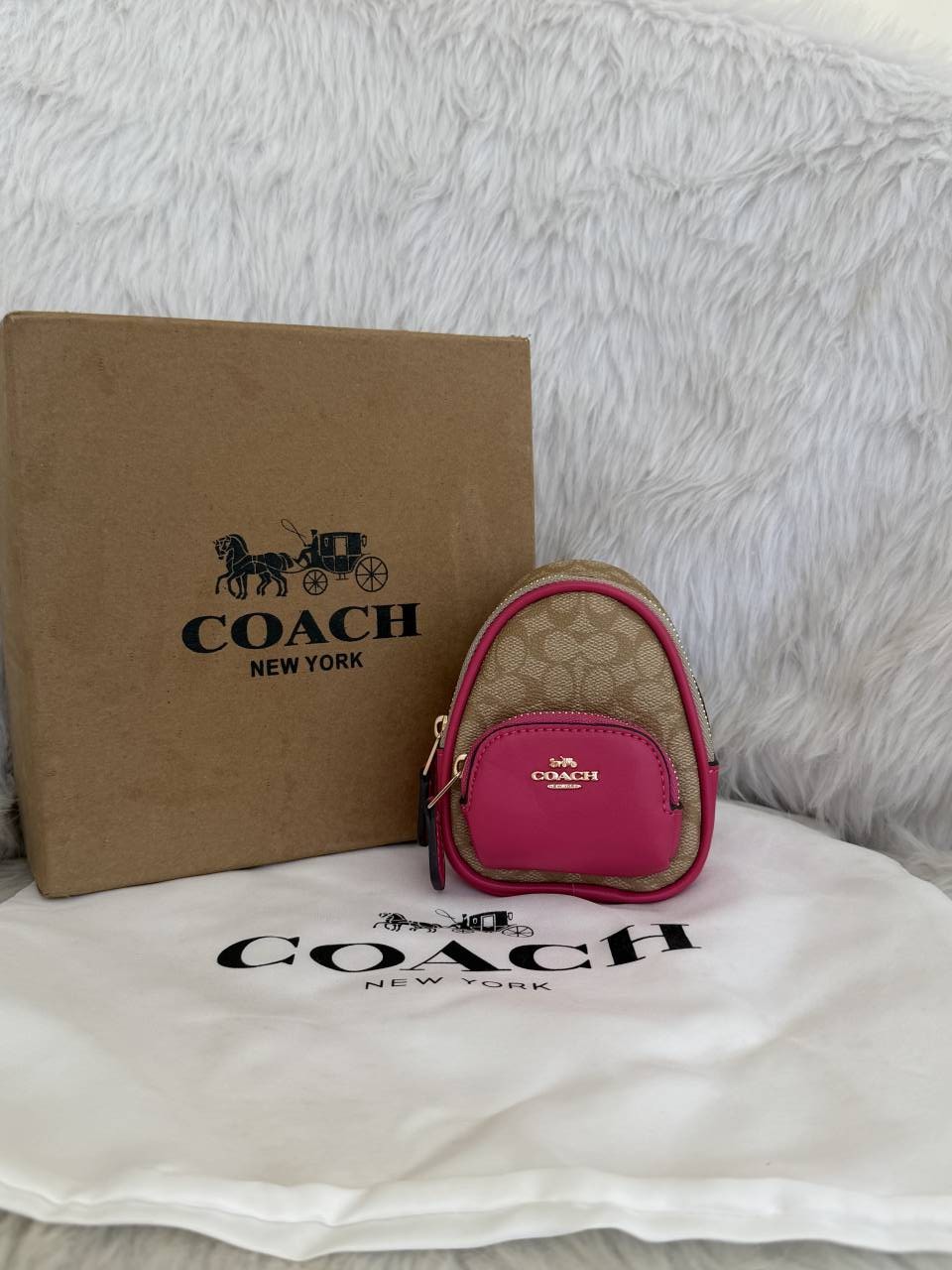 Coach_09_Minikkeychain_Backpack_BagCharm_With_Original_Box_Packing