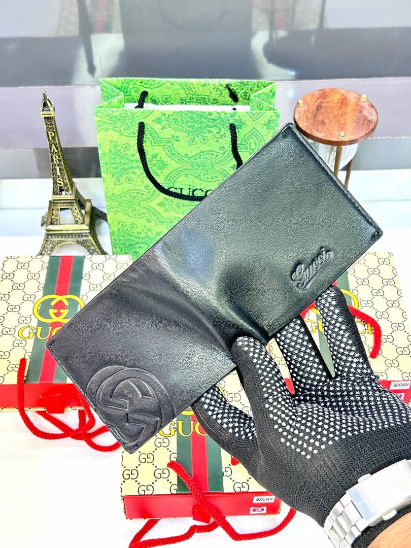 Guchi Black Wallet Fa 17