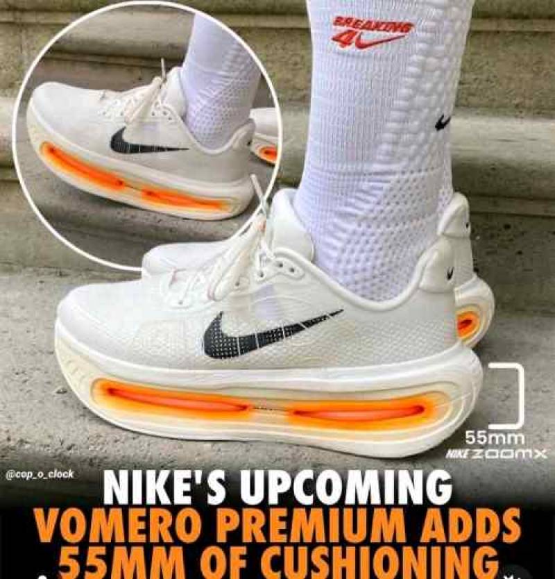 Vomero Premiume White orange