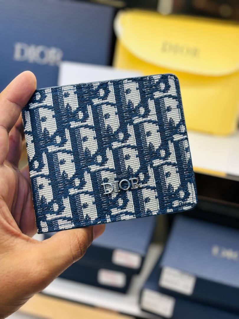 121 CHRISTIAN DIOOR PREMIUM QUALITY WALLET NO63