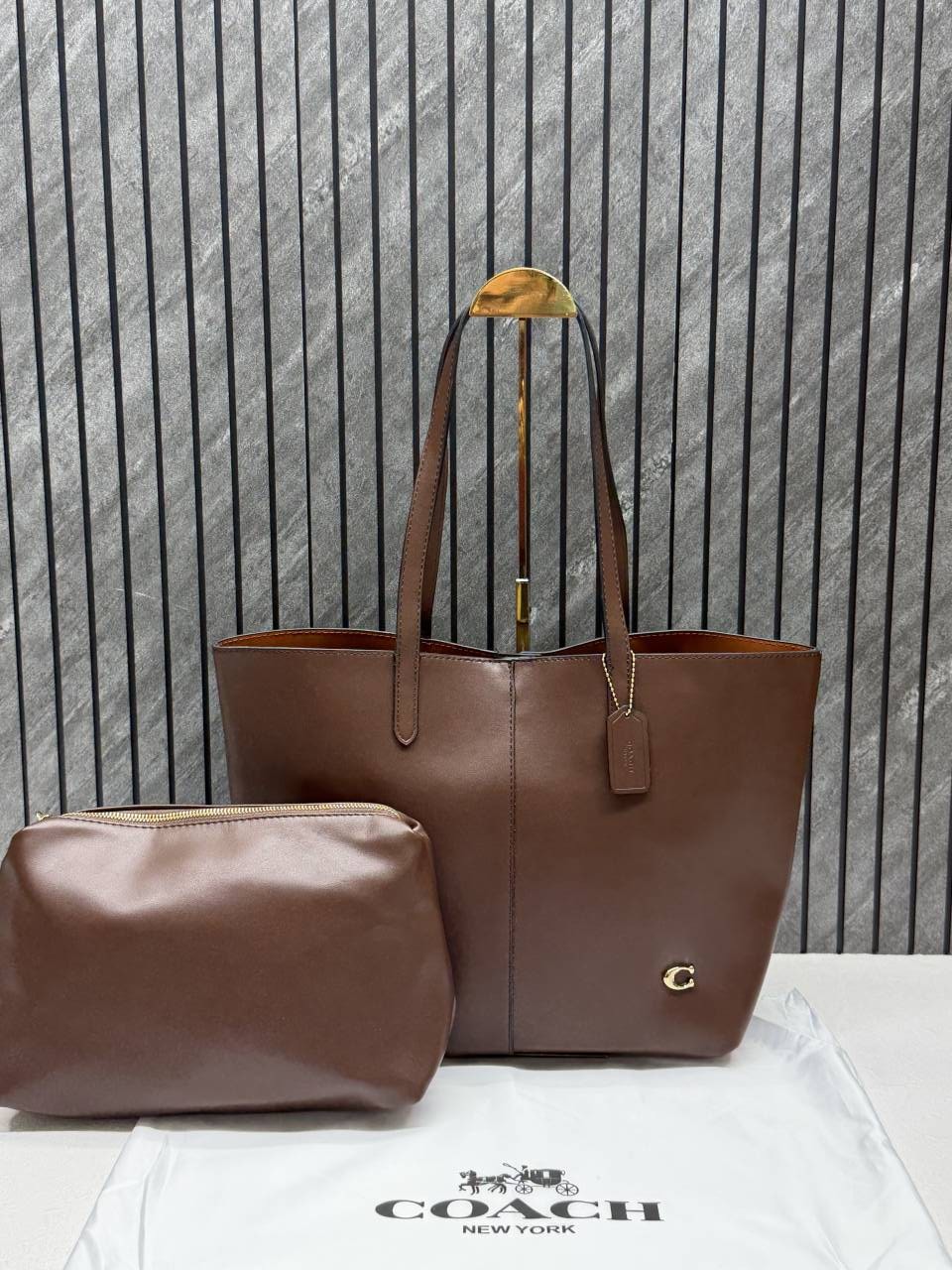 Coach Coffee North Tote With DustCover & Pouch