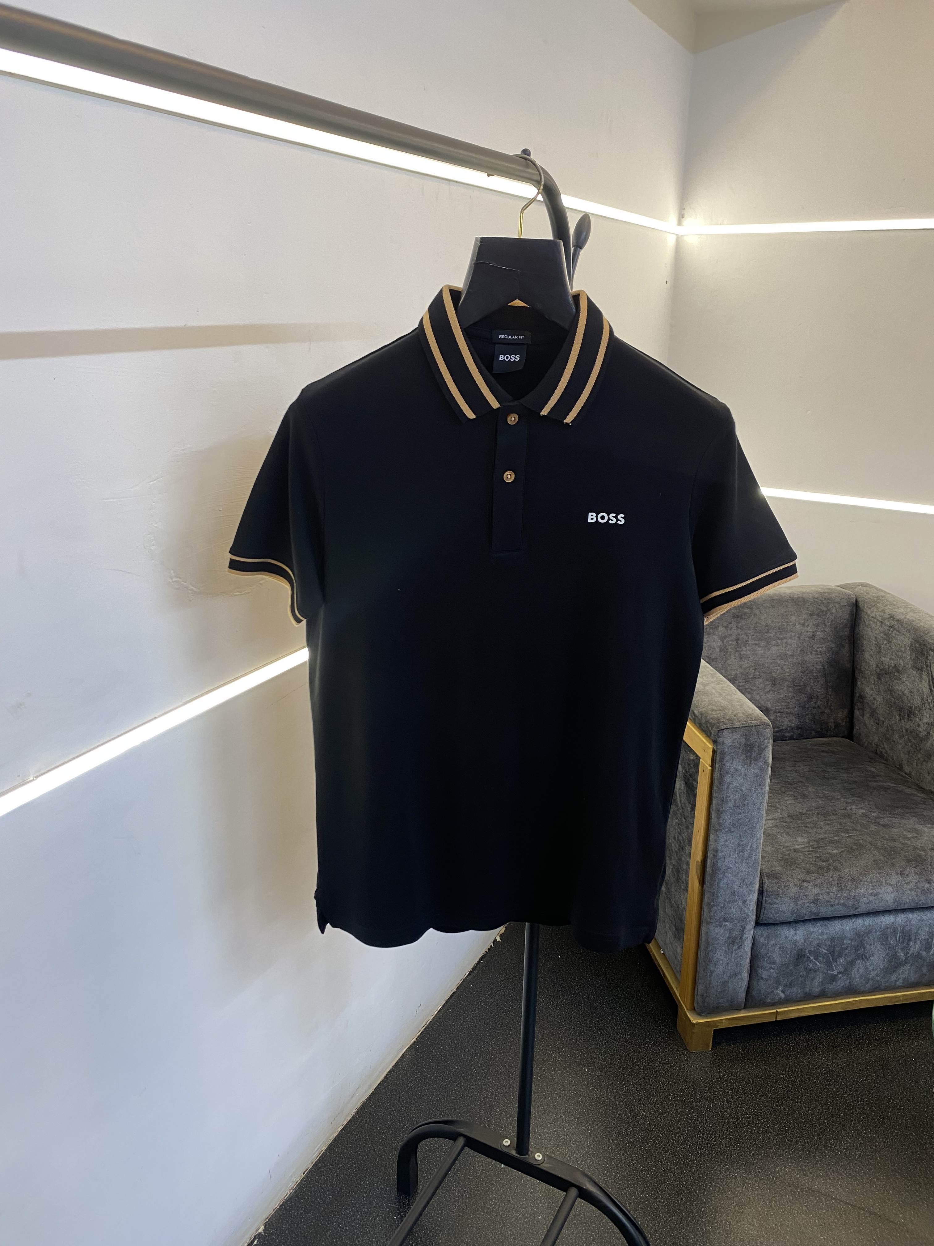Hugo bos imported polo tshirt black rose gold