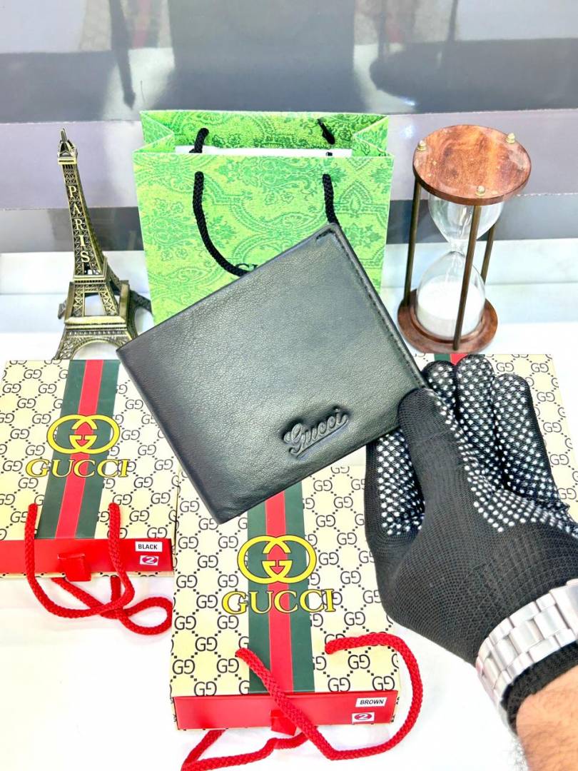 Guchi Black Wallet Fa 17