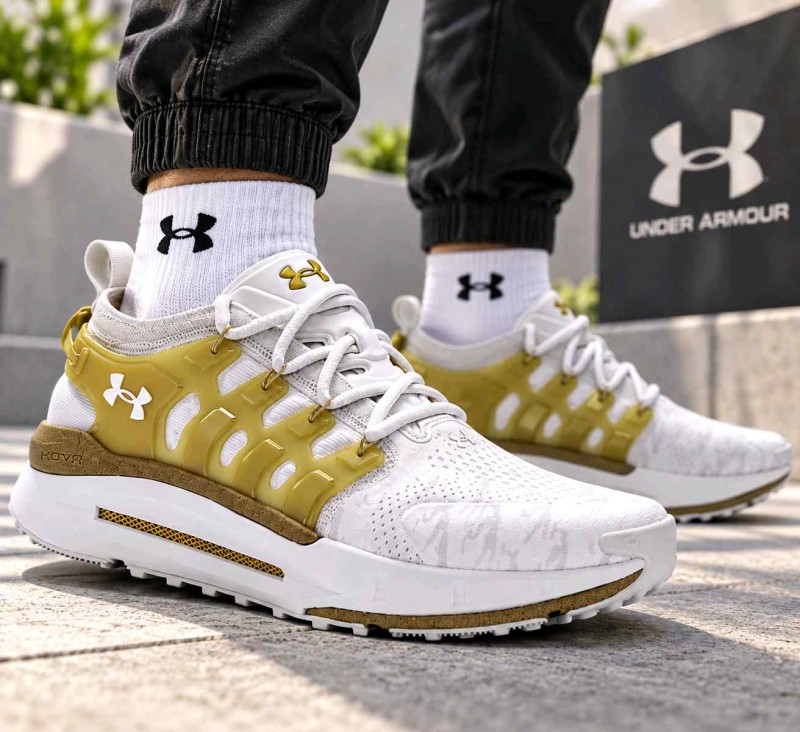 Underr Armour Phantom X CNY Summit White Metallic Gold