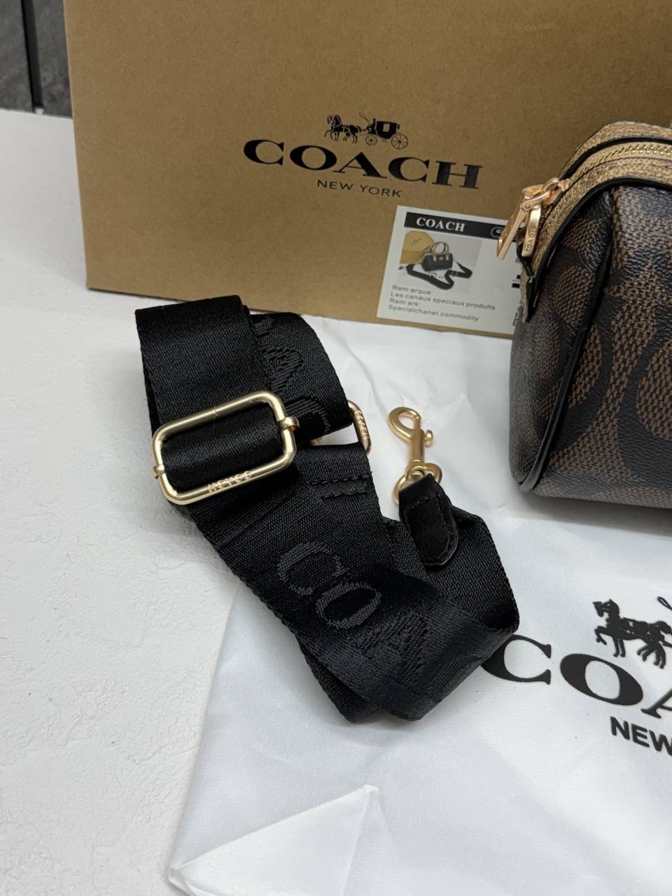 Coacch Rowan Mini Coffee-Ap-Black With OriginalBox DustCover