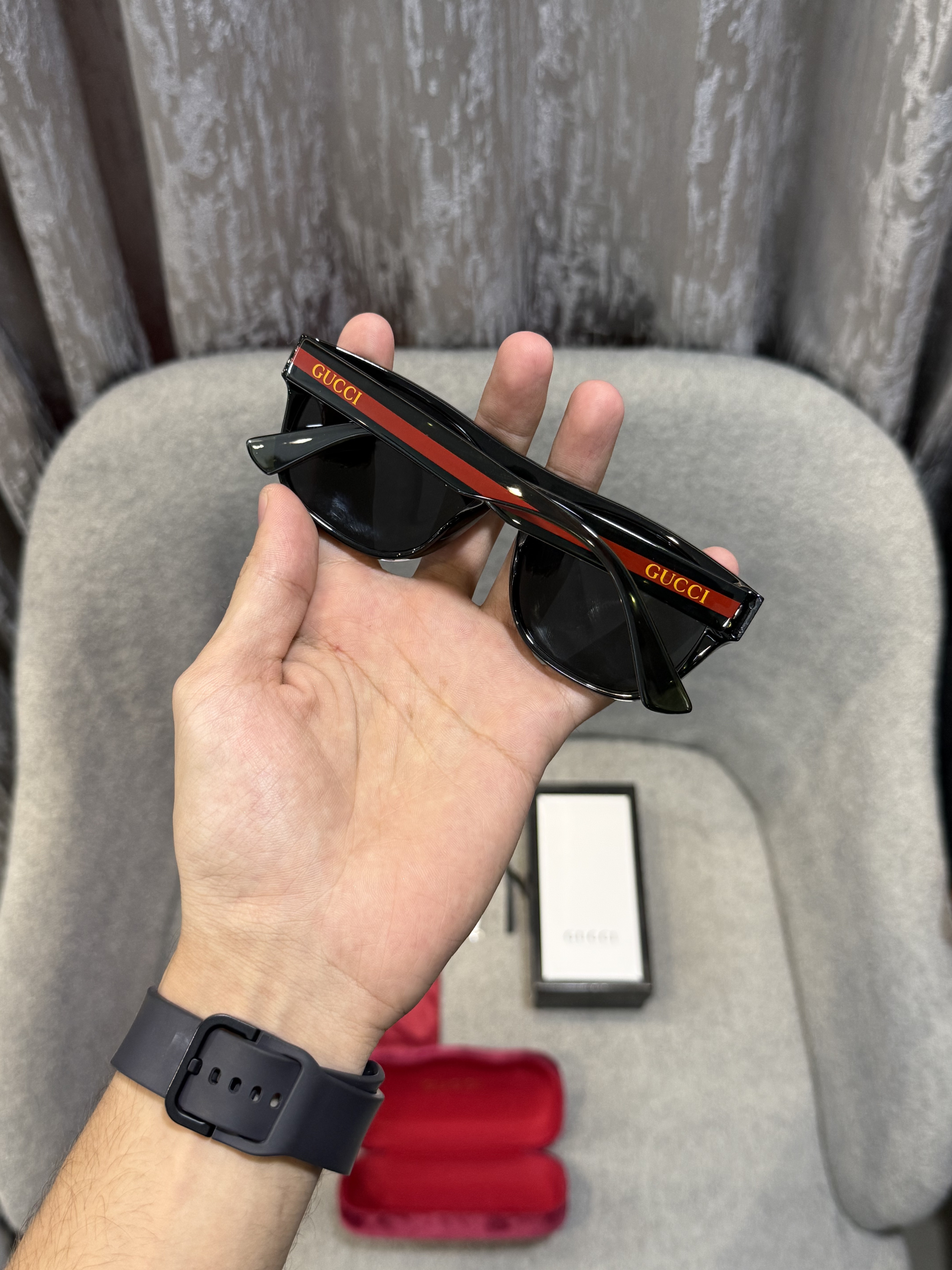 Guchi Model 2222 Premium sunglass