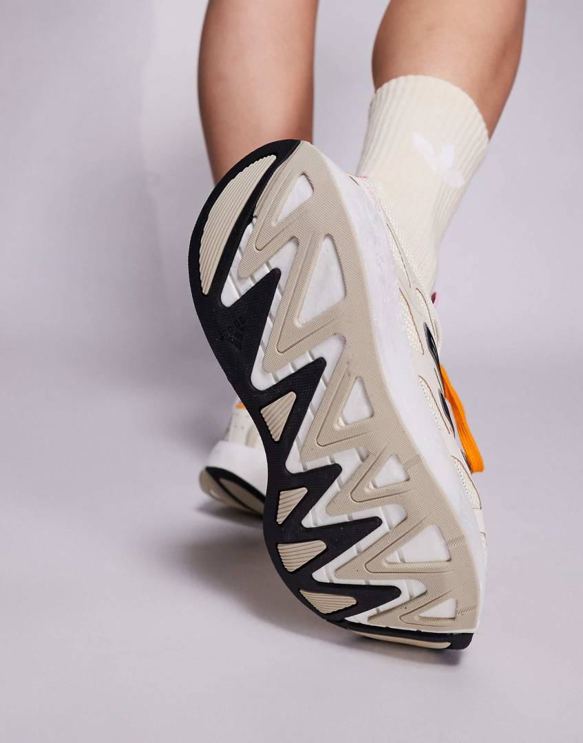 Adida Adizero Aruku Wonder White orange