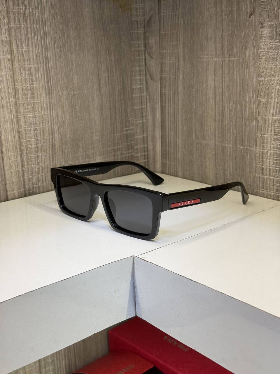 Prad  3464 Sunglass (Glossy)
