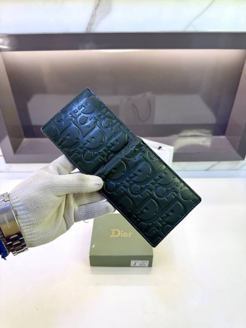 Di_o Green Premium Quality Wallet Fa 1111