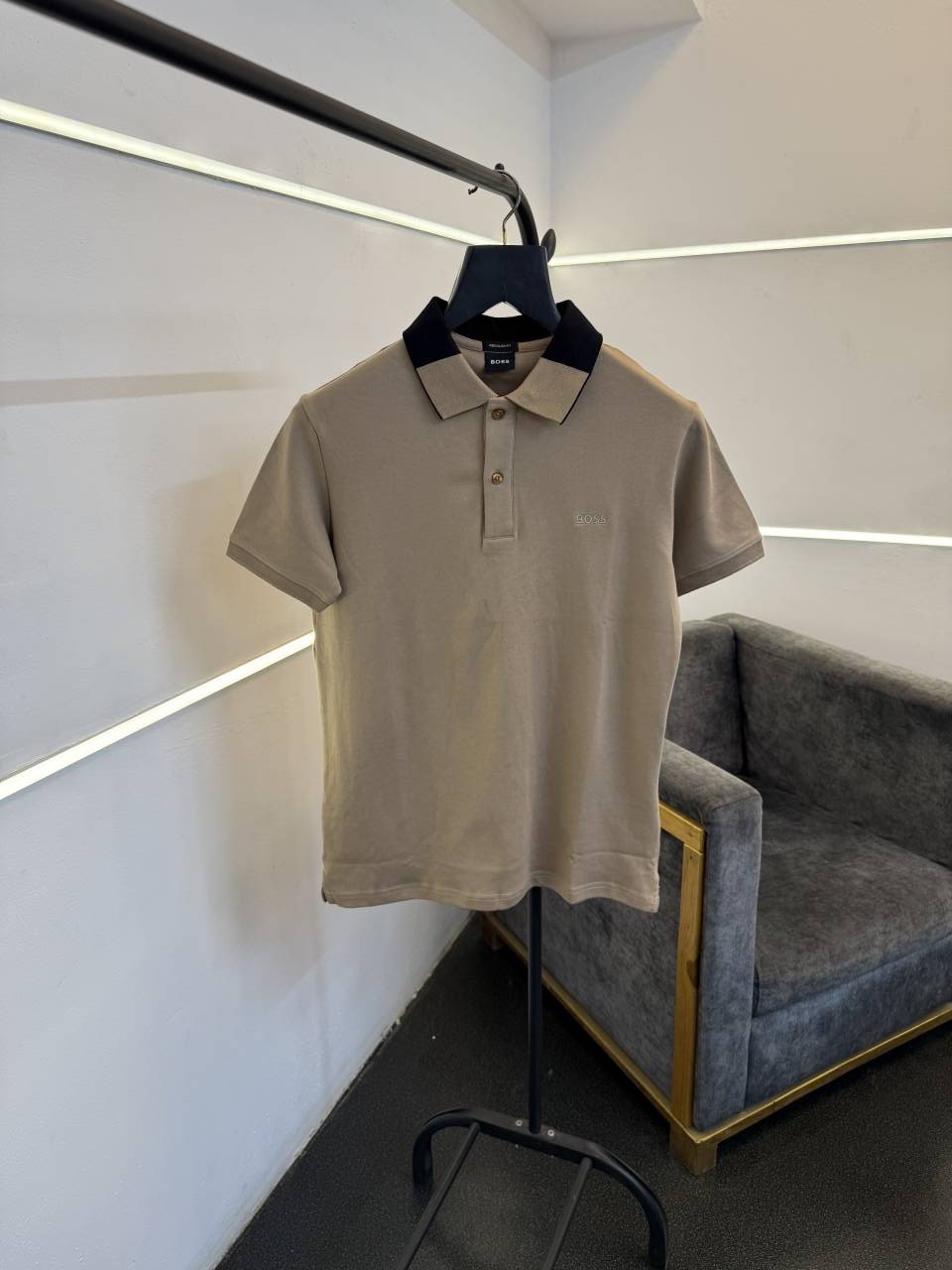 Hugo bos imported polo tshirt beige