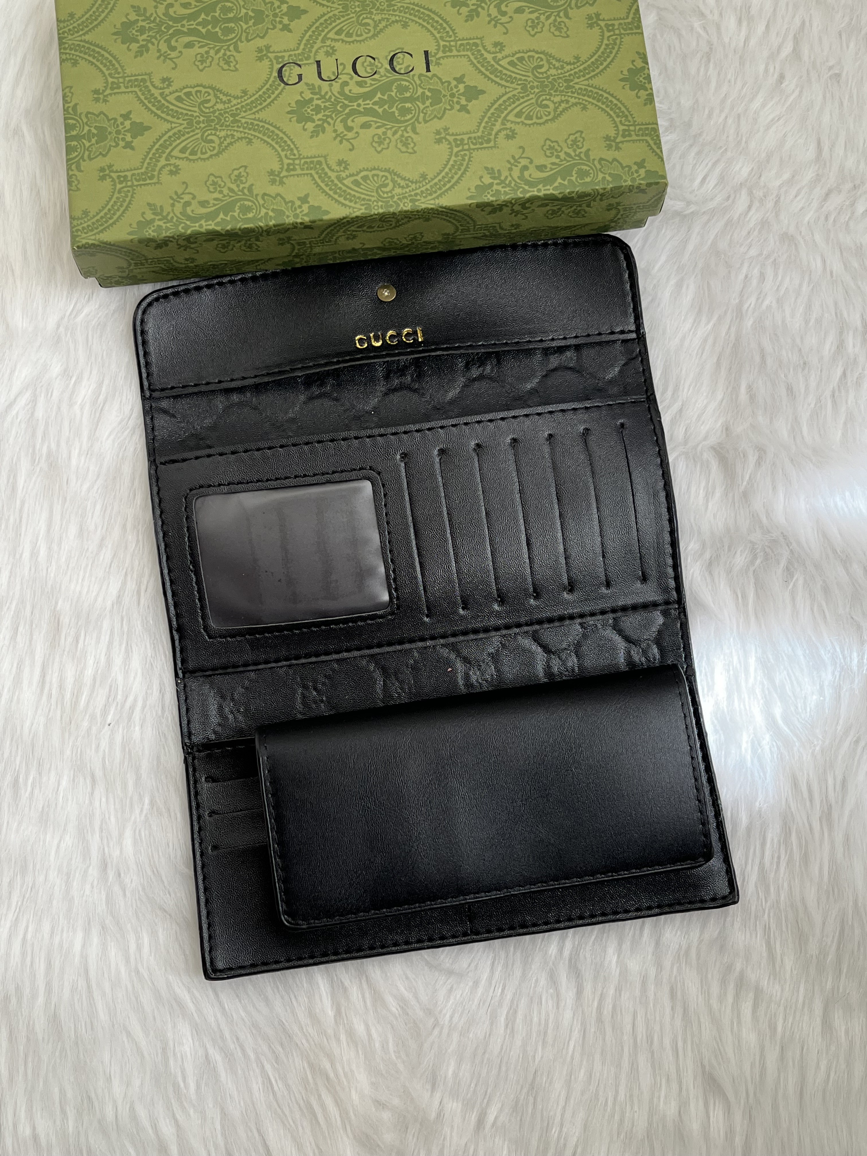 Guchi_84_Trifold_Wallet_With_OriginalBox