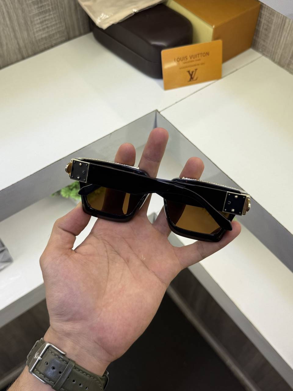 Loius Vutton 65N Sunglass