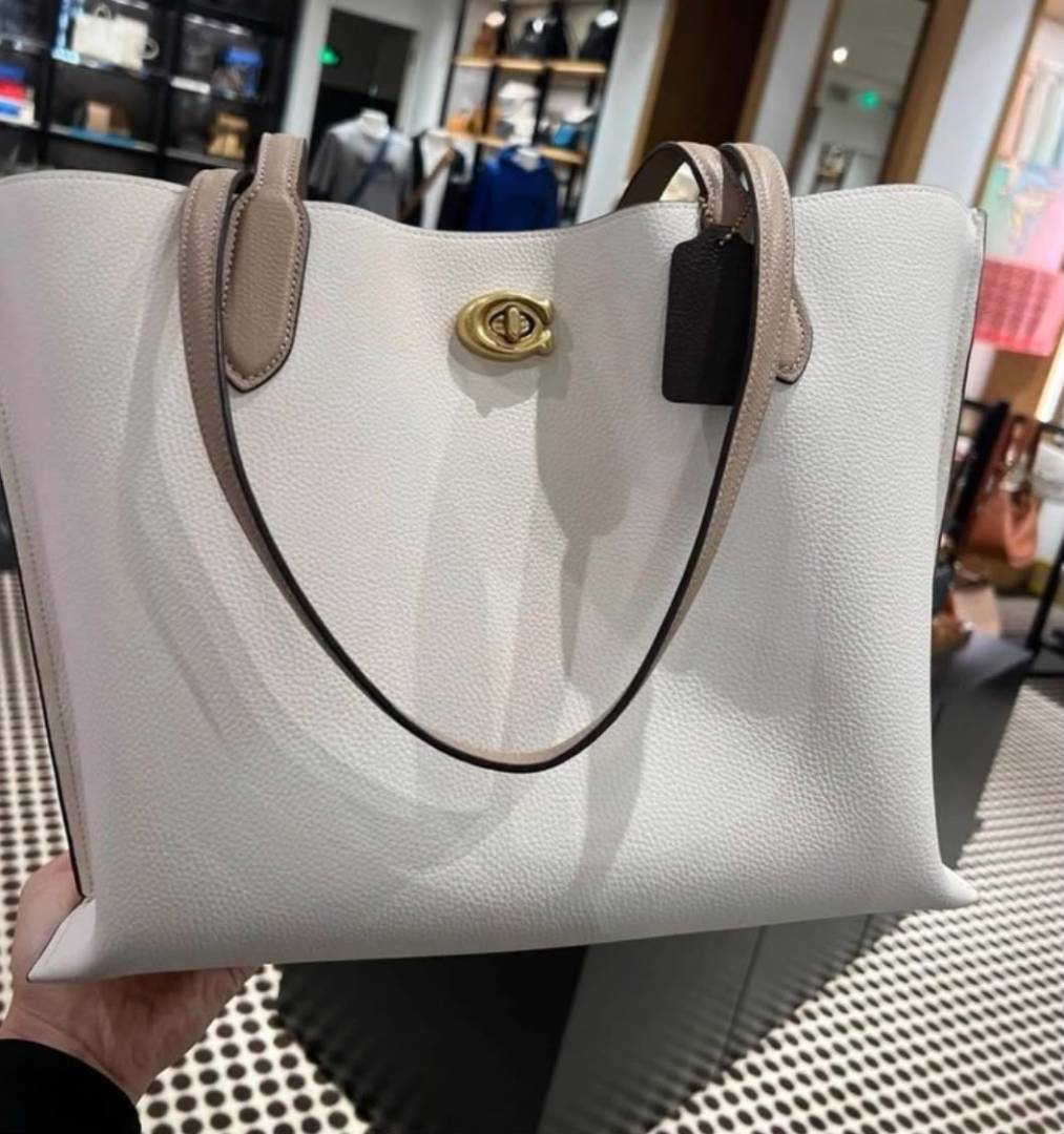 Coacch Willow Tote SuperHigh End With DustCover
