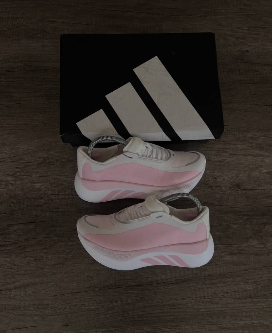 Adiddas Hyperboost edge Clear pink