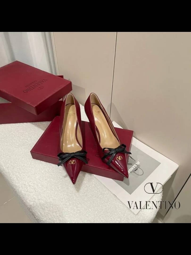 Valentyno_Pump_Heel_Elegant_Womens_Wine_Patent_Leather_With_Black_Knot_With_OG_Box_&_Carry_Bag_933-V9_Wine