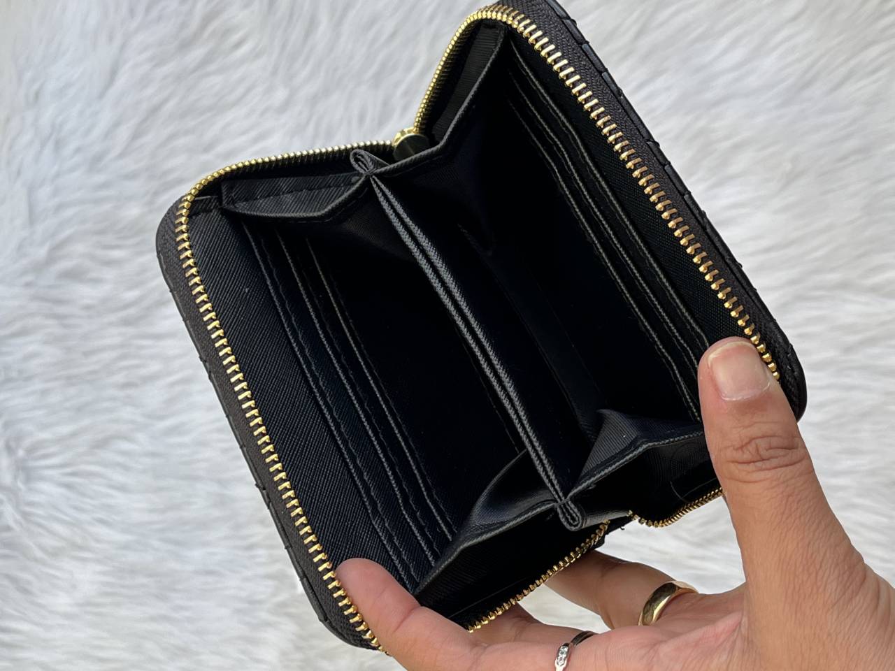 Diyor_103_Black_Mini_Zippy_Wallet_With_OriginalBox