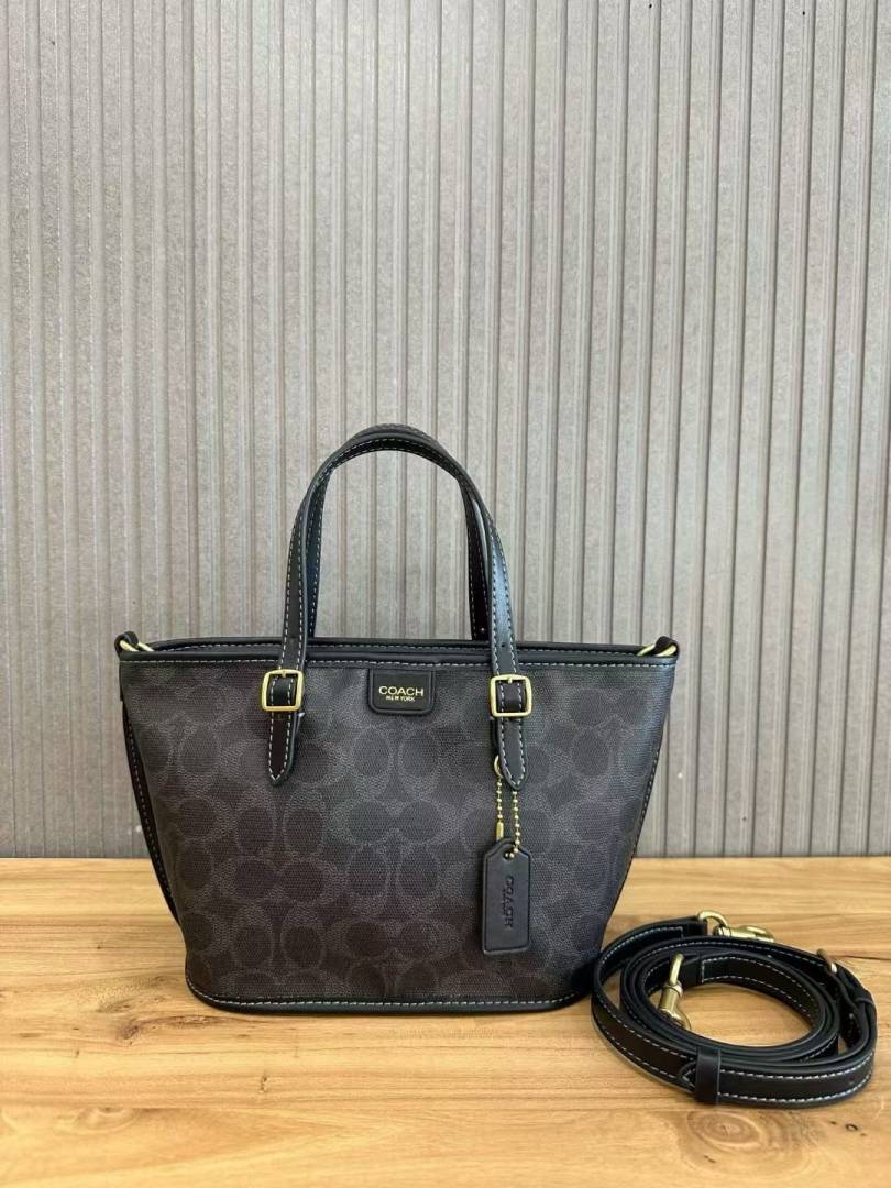 Coacch Taxi 21 Black-Black SmallTote With OriginalBox DustCover