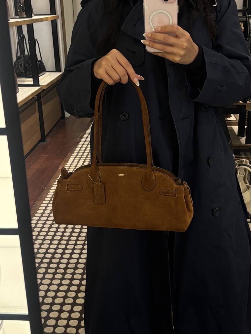 Coach Empire CarryAll Shoulder Bag With DustCover