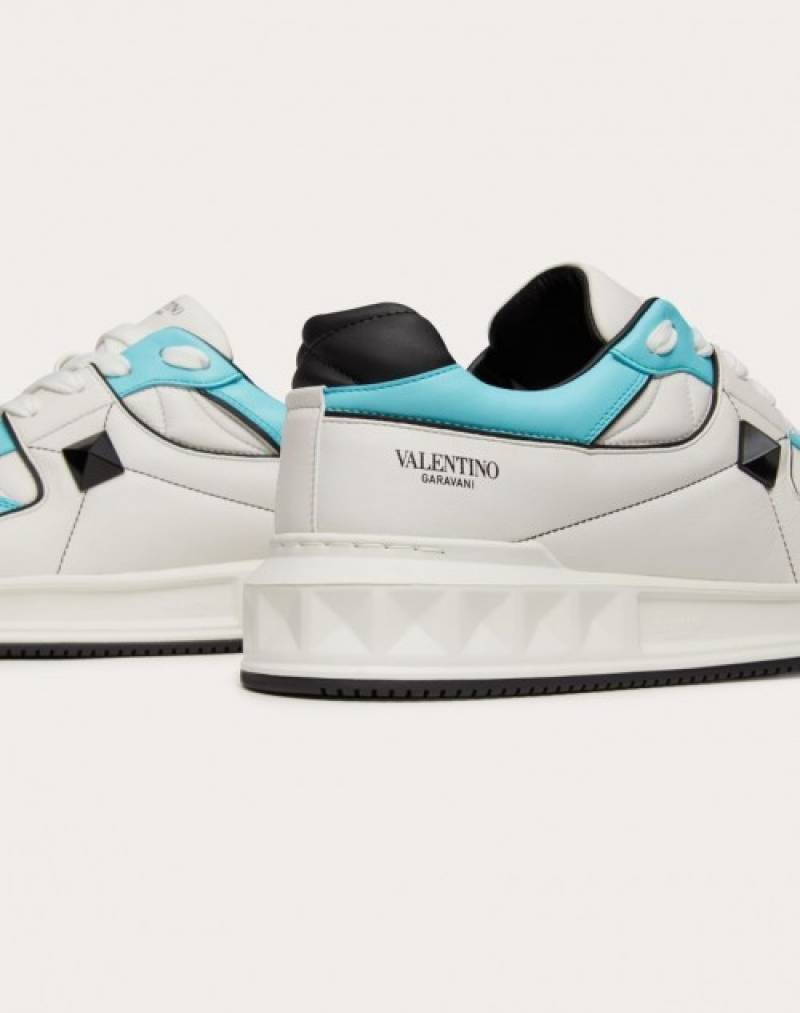 Valentynoo garavani one stud low top nappa sneaker white light blue 512