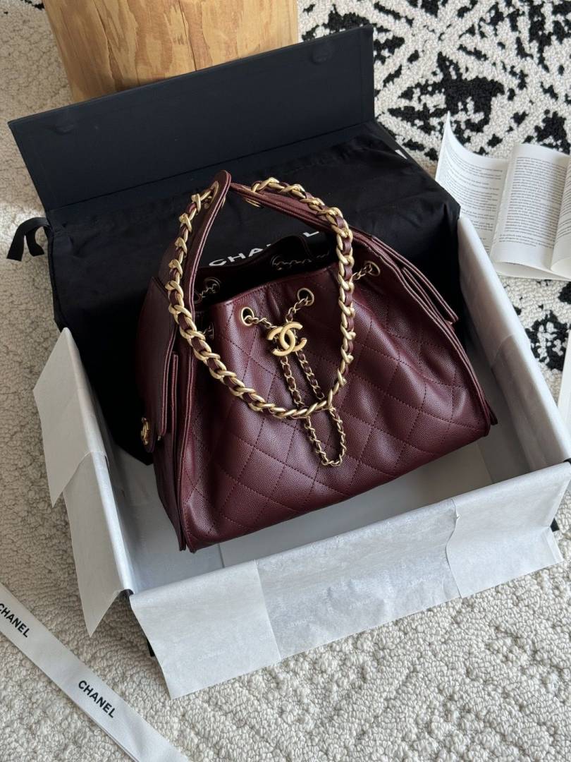 Chennel_25_Medium_White_ShoulderBag_With_OriginalPacking_Highend_NoReturn