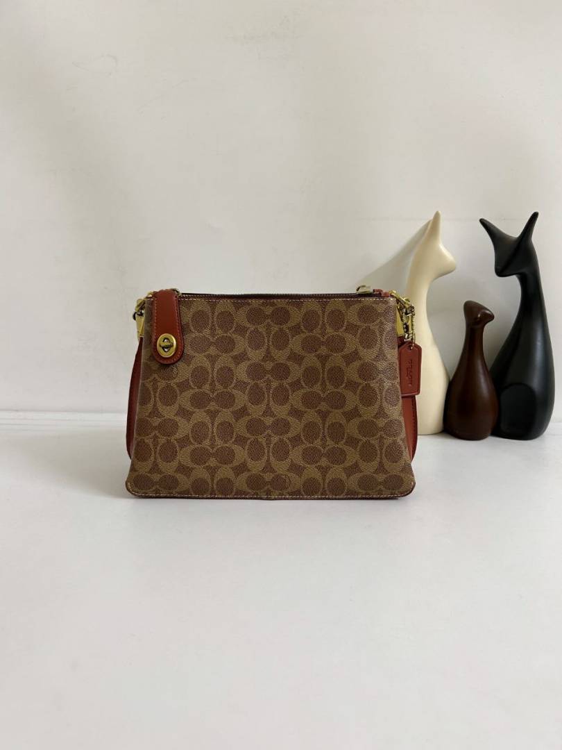 Coacch_Double_Zip_Signature_Canvas_Leather_ShoulderBag_With_CarryBag_DustCover