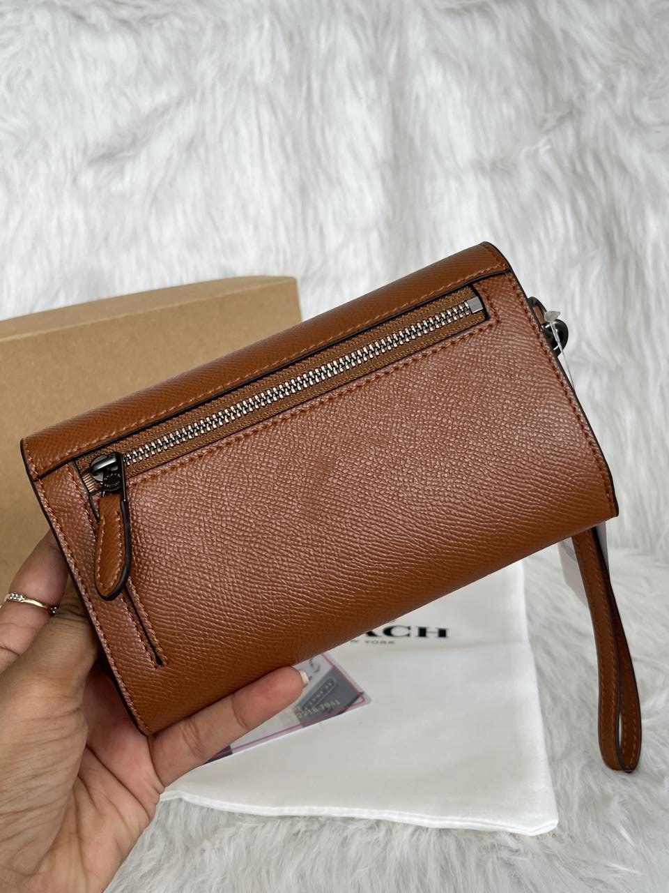 Coatch_11-2_Premium_quality_Flap_Wallet_With_Box_Tags_DustCover_Highend_Qualitu