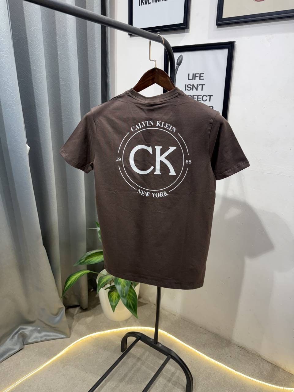 Calvin klei imported round neck tshirt brown