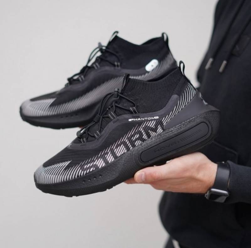 Under armouur Phantom 4 Storm Black