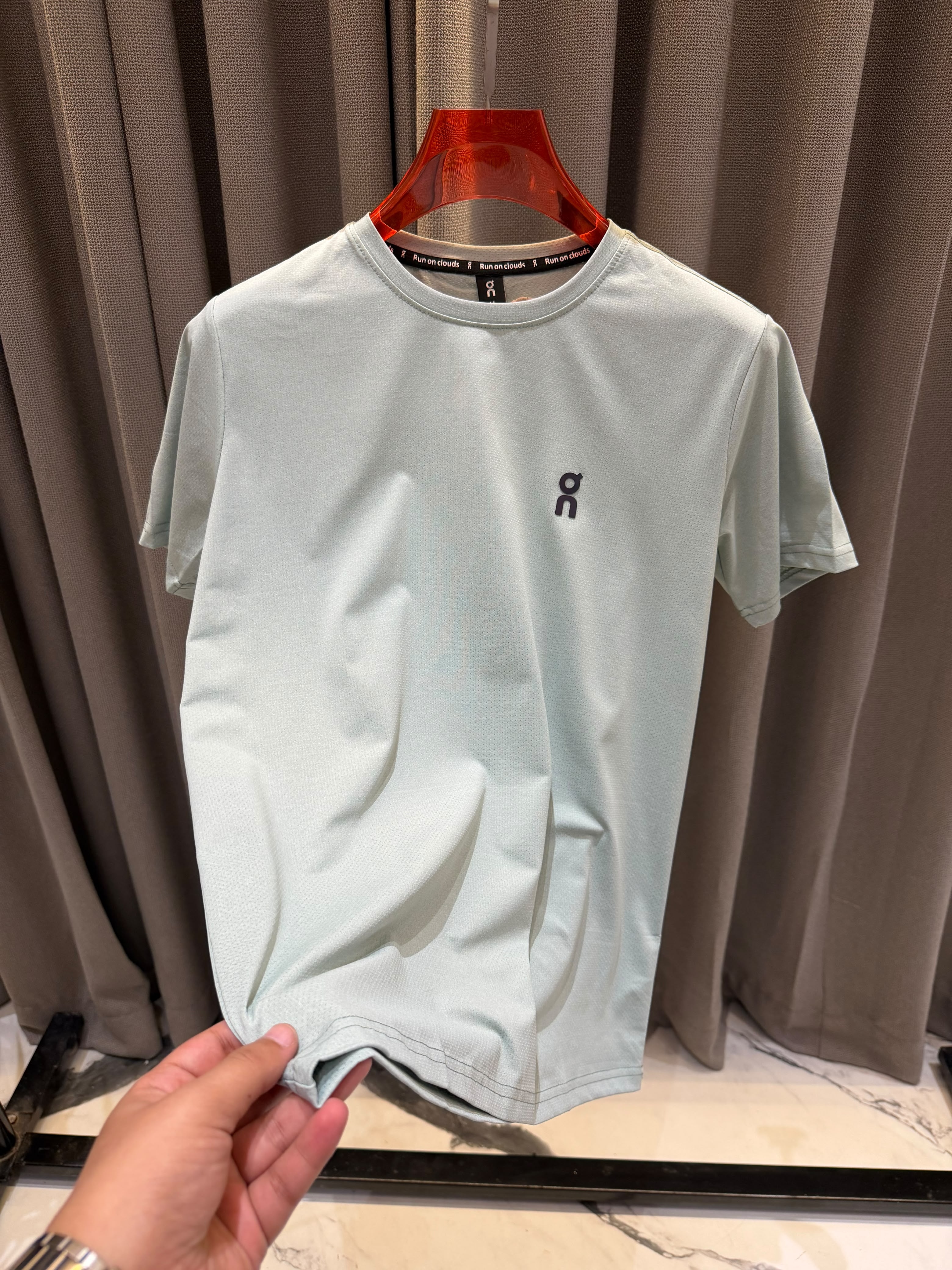 On Cloud Round Neck T-shirt Sky Blue