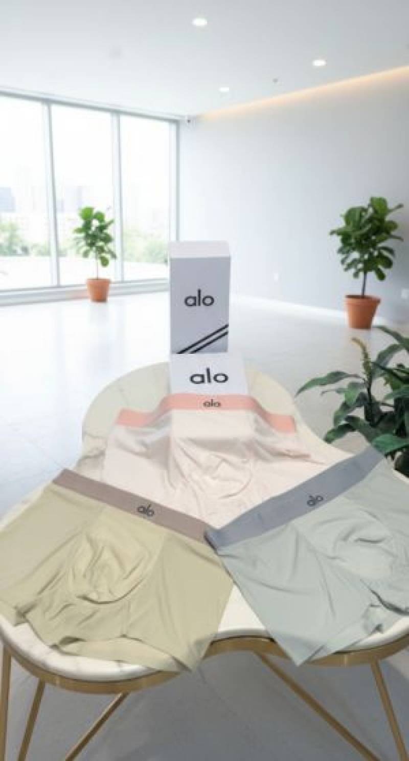 Alo imported underwear with box 3 piece set