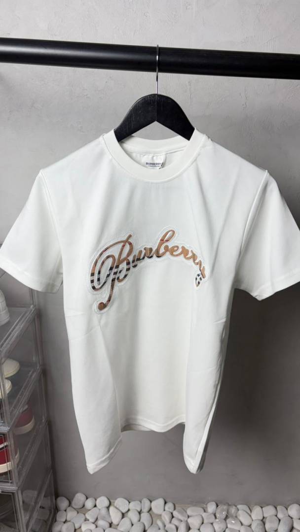 Burbery Premium T-Shirt 2123